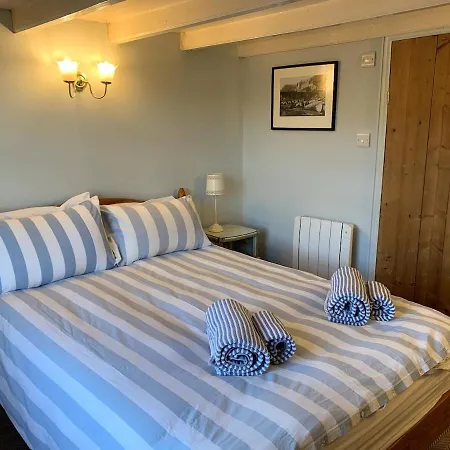 아파트 Fisherman's Cottage, 스테이츠