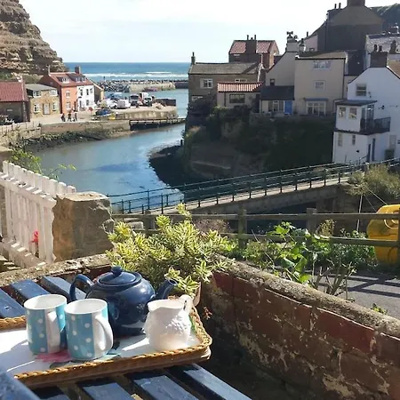 Fisherman's Cottage, 아파트 *