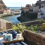 Fisherman's Cottage, Apartment *