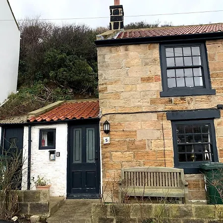 Fisherman's Cottage, Apartment *